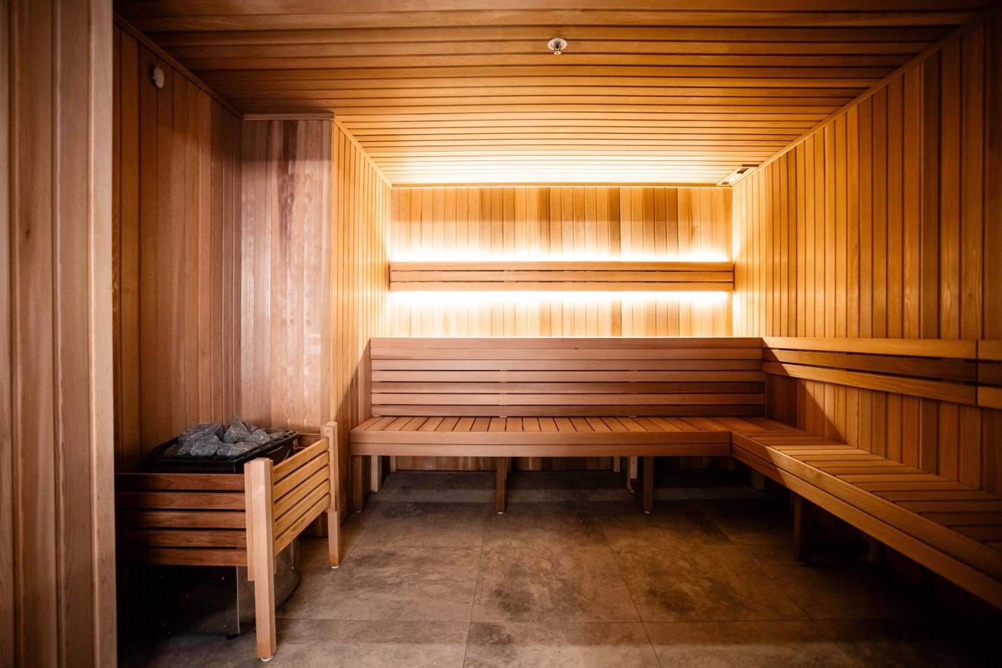 Meriton Suites Canberra Zewnętrze zdjęcie A sauna